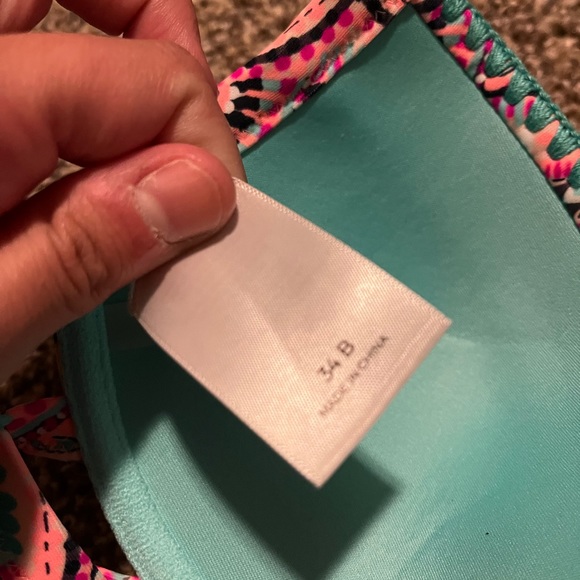 Bikini Tops (2) - Picture 5 of 8